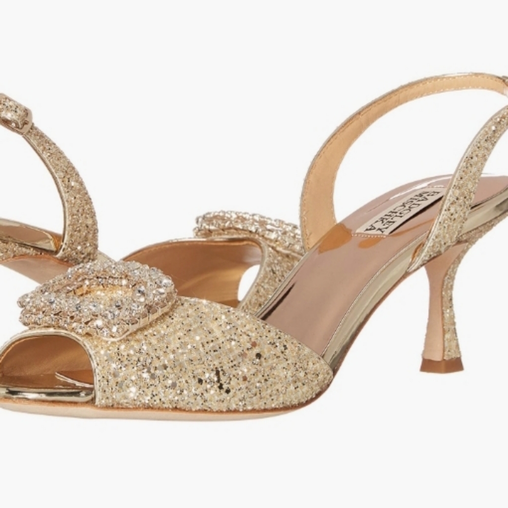 BADGLEY MISCHKA.Size 7.5GOLD WITH RINESTONES.